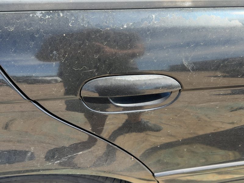 2000-2003 BMW 530i Outside Door Handle RH