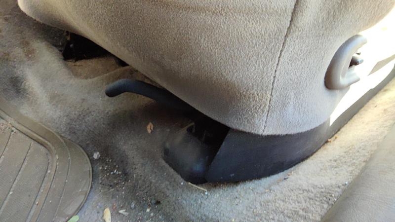 2004 Pontiac Grand Am Seat Track