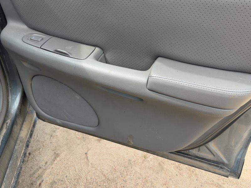 2001-2004 Cadillac Seville Rear Door Trim Panel RH