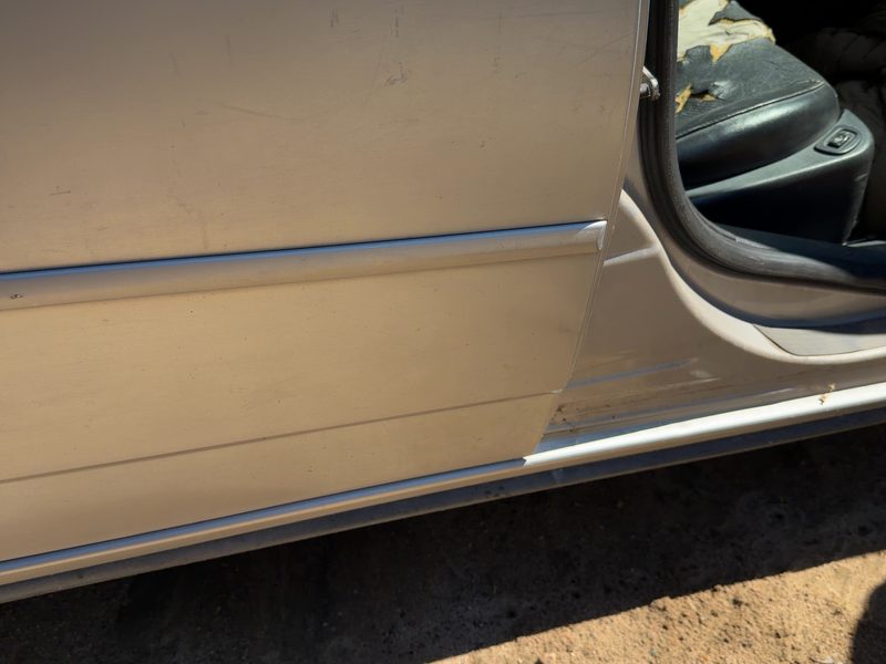 2005-2010 Pontiac G6 Rear Door Moulding RH