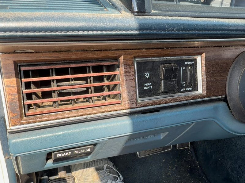 1985-1988 Oldsmobile Ninety-eight (80 & Up) Dash Panel
