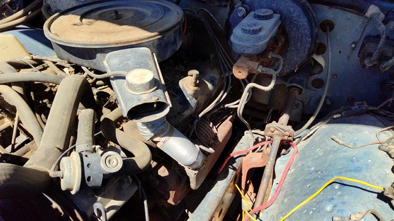 1985-1989 Dodge Pickup 150 Series Cylinder Head