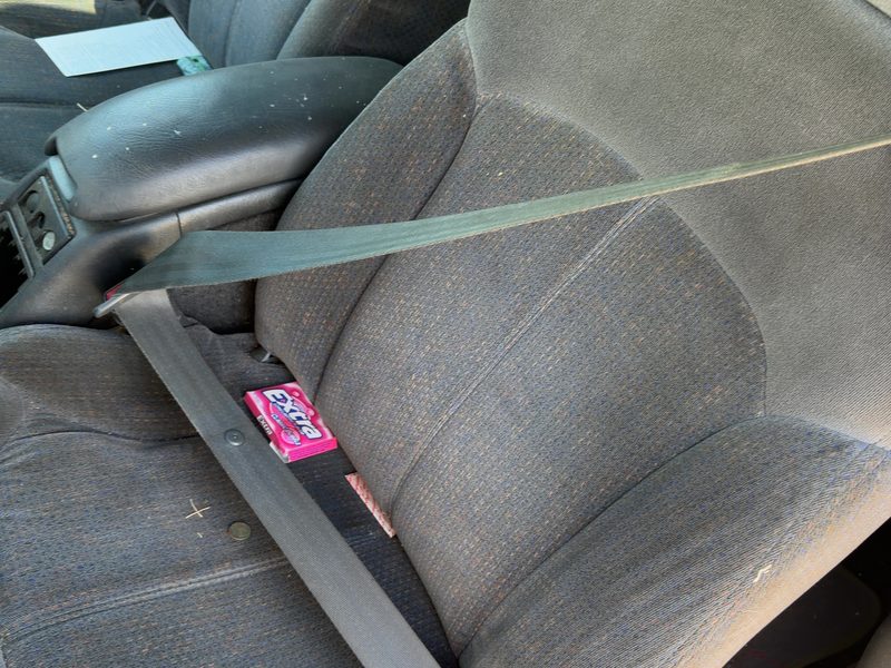 2001-2005 Blazer S10/jimmy S15 Front Seat Belt LH
