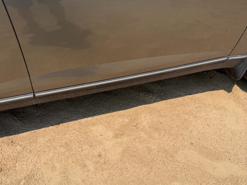 2003-2005 Infiniti FX Series Front Door Moulding RH