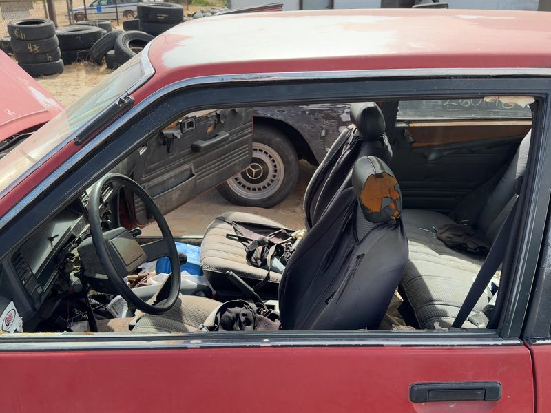 1987-1988 Toyota FX (includes Fx16) Front Door Glass/Window LH