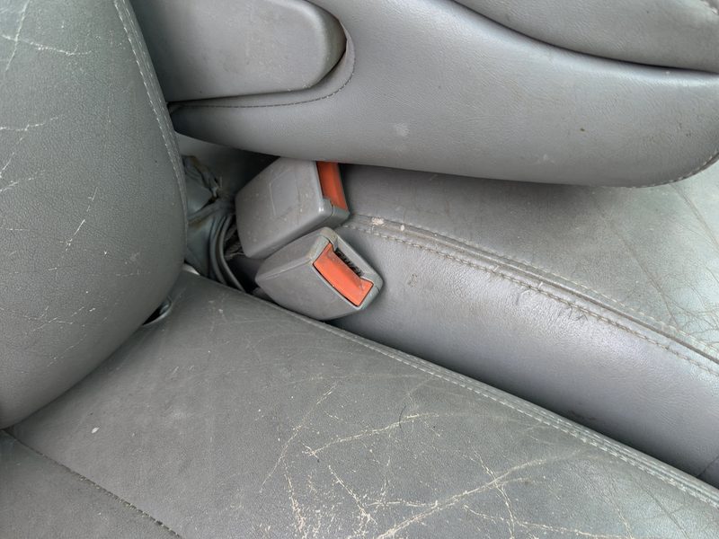 1997 Chevrolet Pickup 1500 Series Front Seat Belt RH