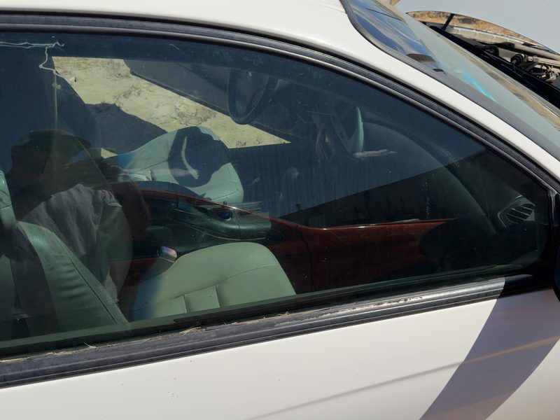 2000-2007 Monte Carlo Front Door Glass/Window RH