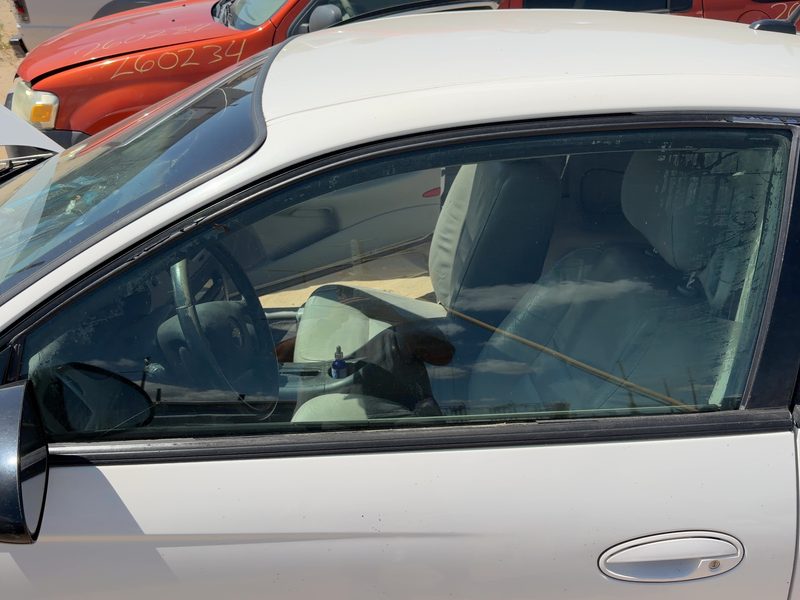 2000-2007 Monte Carlo Front Door Glass/Window LH