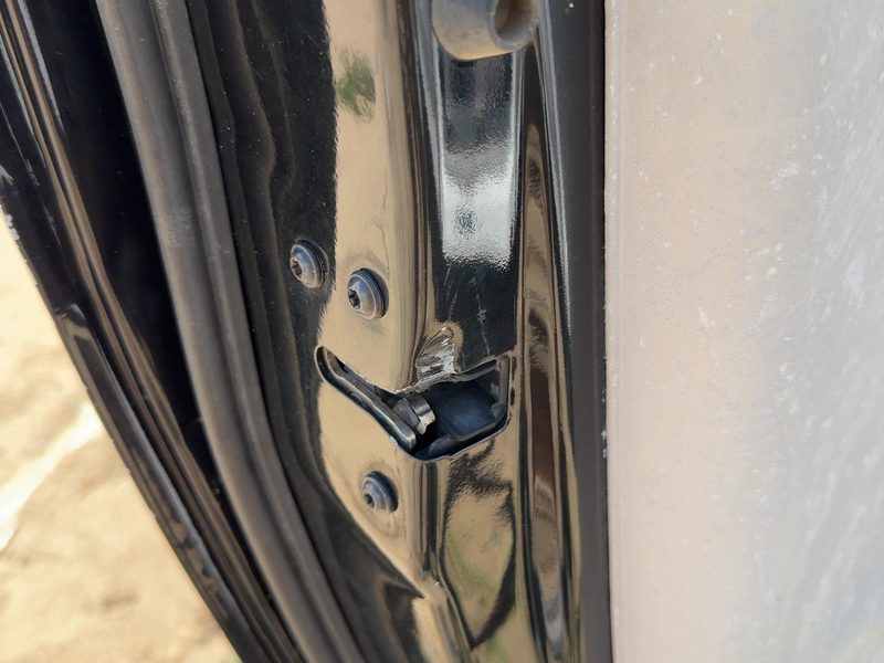 1999-2003 Ford Pickup F150 Series Front Door Latch LH