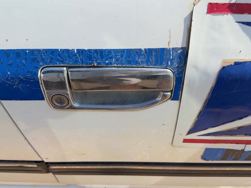 1994 Subaru Legacy/ Outback Outside Door Handle RH