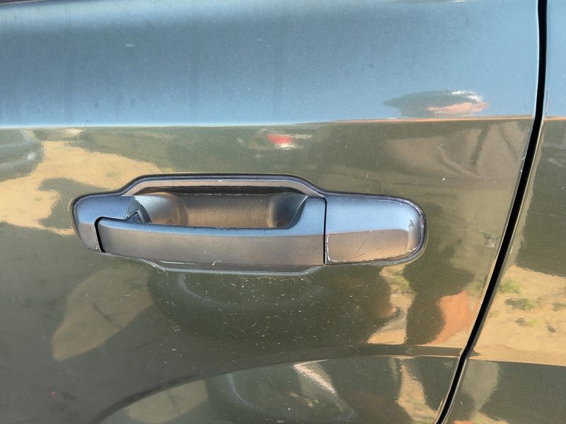 2003-2009 Kia Sorento Outside Door Handle LH