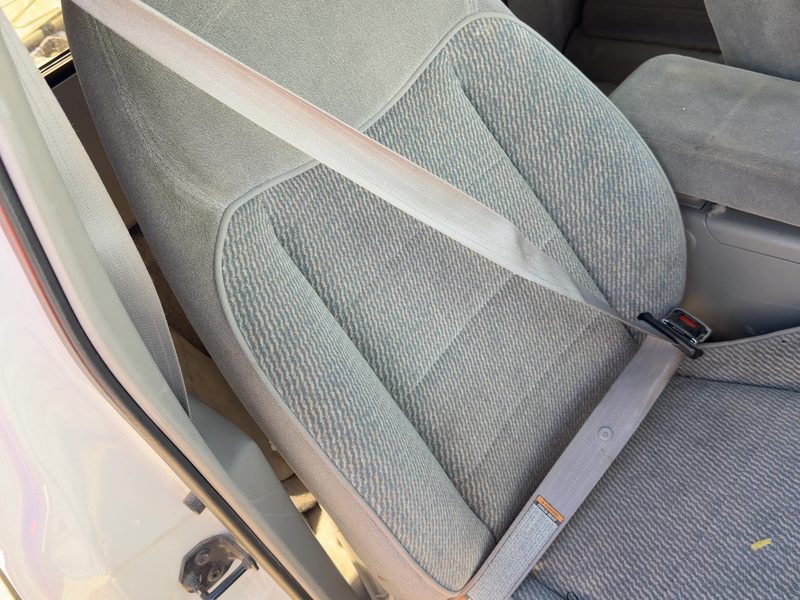 1996 Ford Ranger (small Truck) Front Seat Belt RH
