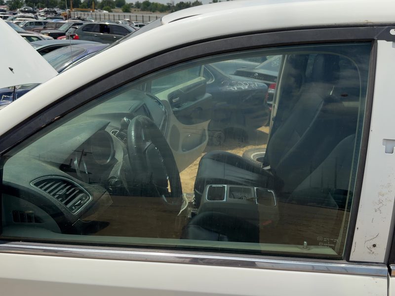 2008-2020 Chrysler Town & Country Front Door Glass/Window LH