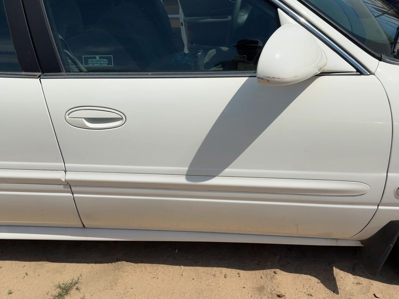 2000-2005 Buick Lesabre (80 & Up) Front Door RH