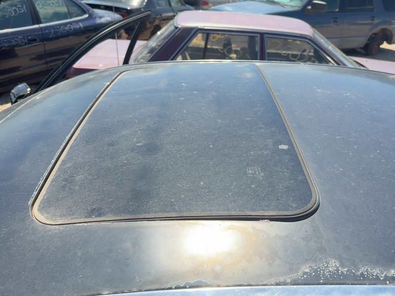 2006-2010 Infiniti M35 Roof Glass (Glass Only)