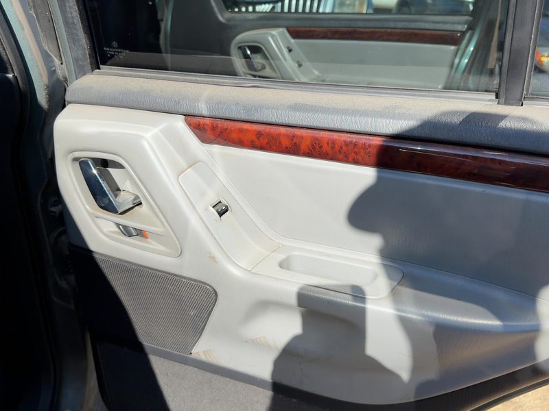 2002-2004 Jeep Grand Cherokee Rear Door Trim Panel RH