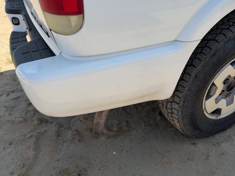 2002 Blazer S10/jimmy S15 Quarter Panel Moulding RH