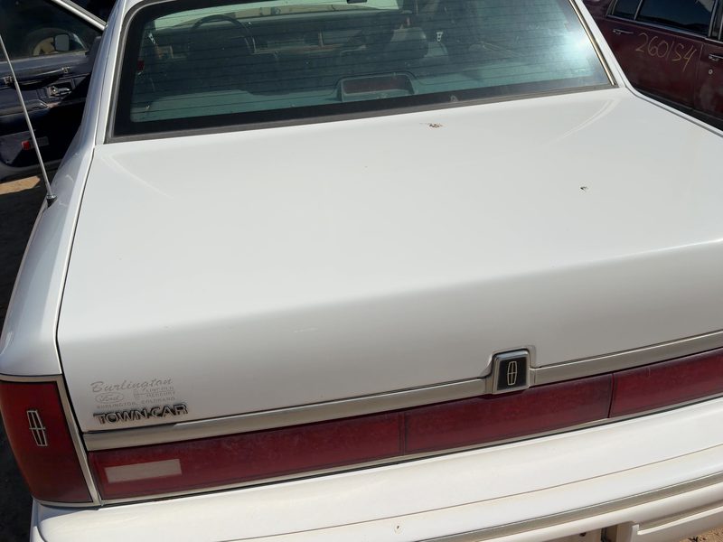1990-1997 Linc & Town (also See Cont 82 Up) Trunk/Decklid/Hatch/Tailgate