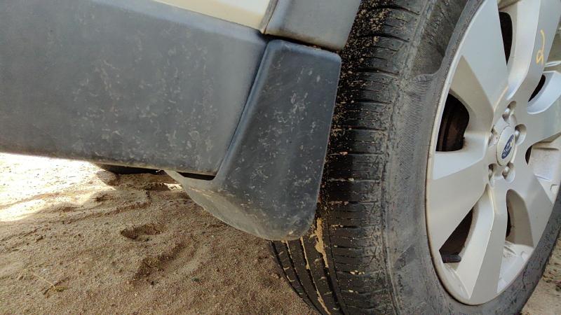 2012 Subaru Legacy/ Outback Quarter Panel Moulding RH
