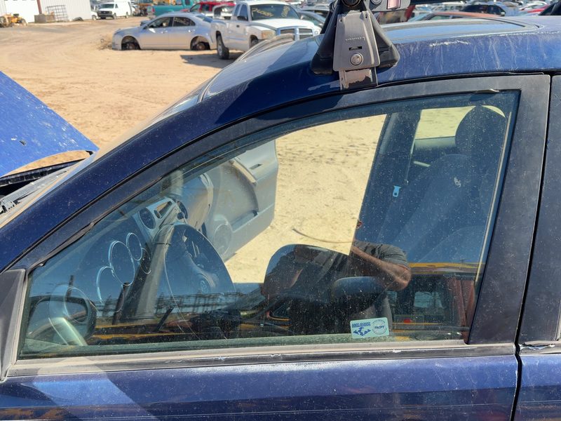 2003-2008 Toyota Matrix Front Door Glass/Window LH