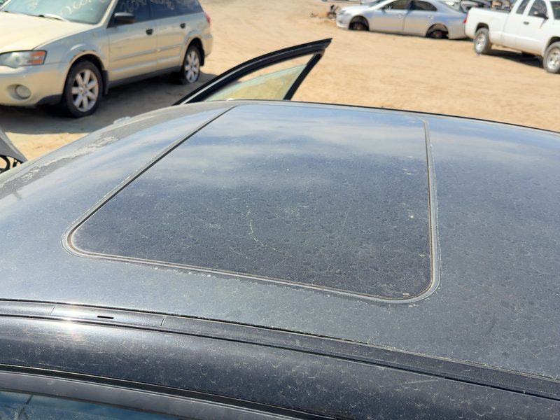 1997-2003 BMW 530i Roof Glass (Glass Only)