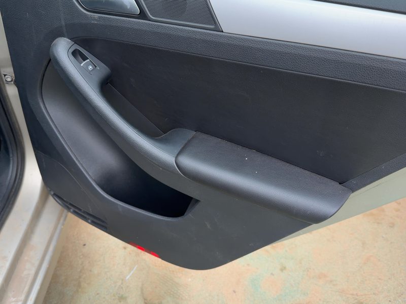2013-2014 Jetta Except Gli Rear Door Trim Panel RH