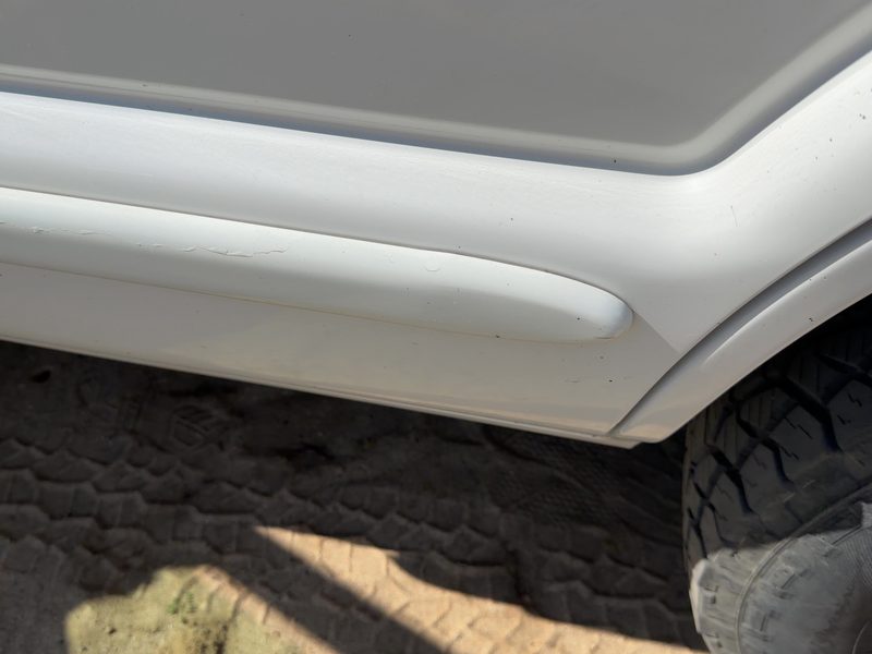 2001-2005 Blazer S10/jimmy S15 Rear Door Moulding LH