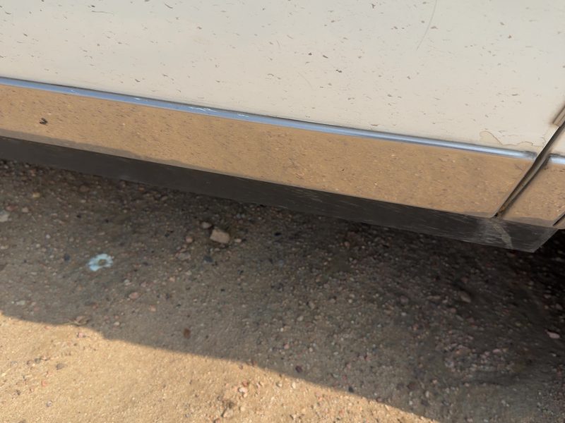 1986 Oldsmobile Ninety-eight (80 & Up) Rear Door Moulding LH