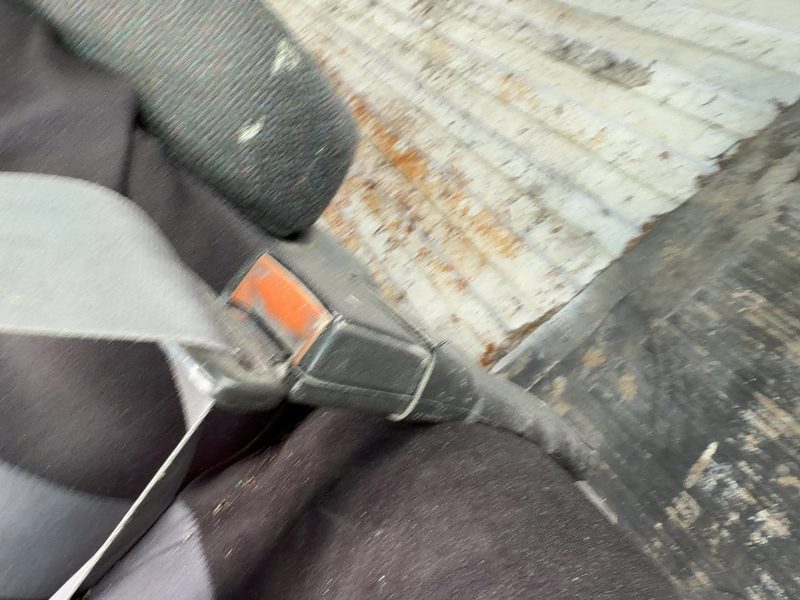 1998-2002 Chevrolet Van Express 2500 Series Front Seat Belt RH