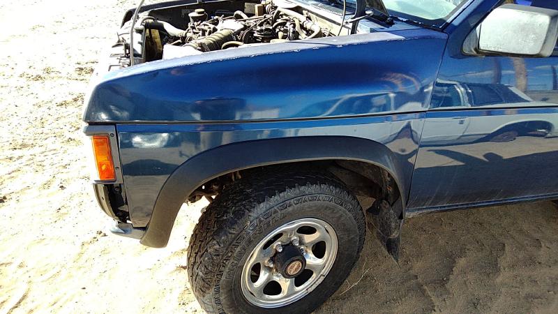 1986-1997 Nissan Pathfinder Fender LH