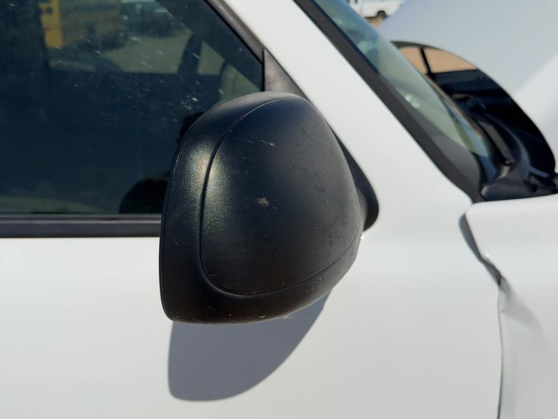 2003-2007 Chevrolet 2500 Silverado Pickup Door Mirror RH
