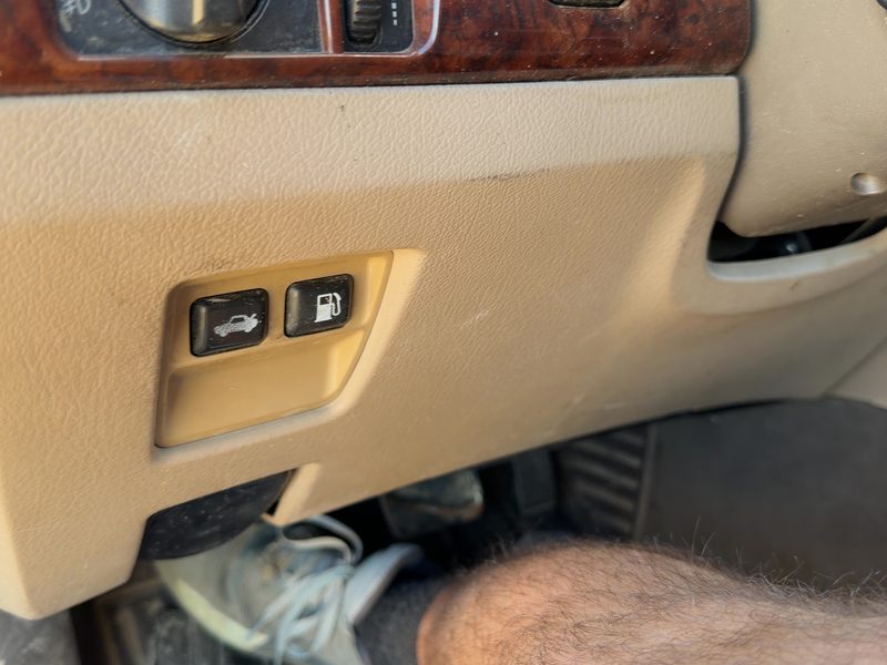 2000-2002 Lincoln LS Dash Panel
