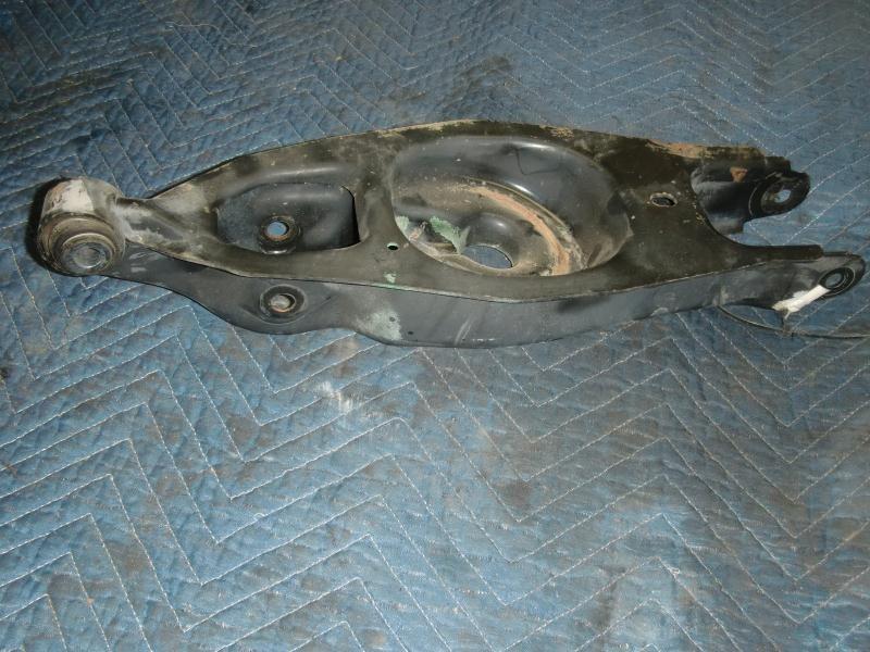 2004-2008 Chrysler Pacifica Lower Control Arm Rr RH