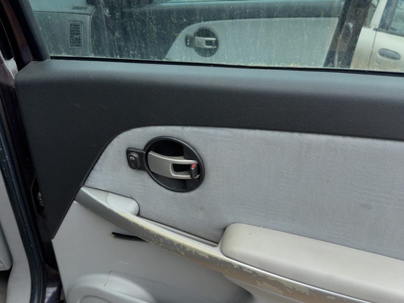 2006 Chevrolet Equinox Rear Door Trim Panel RH