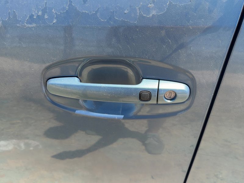 2004-2009 Toyota Prius Outside Door Handle LH