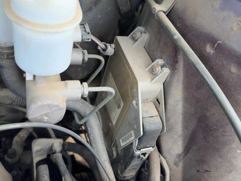 1994-1995 Oldsmobile Eighty-eight (80 & Up) Engine/Motor Brain Box