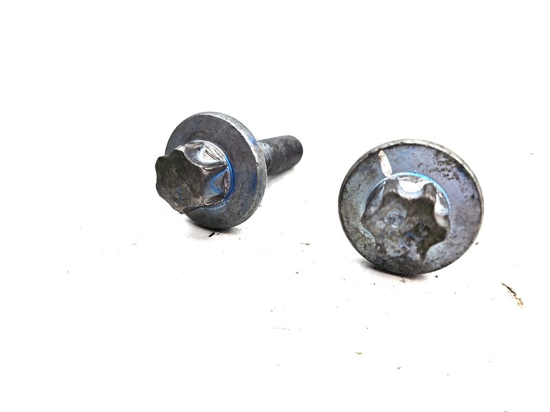 2008-2017 Mercedes C-class Axle Shaft LH