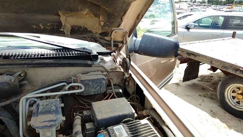 1988-1998 Chevrolet Pickup 2500 Series Hood Hinge LH