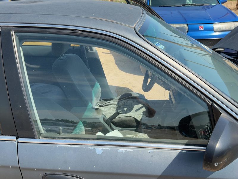 1996-2000 Honda Civic (see Also Delsol & Crx) Front Door Glass/Window RH