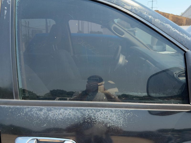 2002-2010 Dodge Ram Pickup 1500 Series Front Door Glass/Window RH