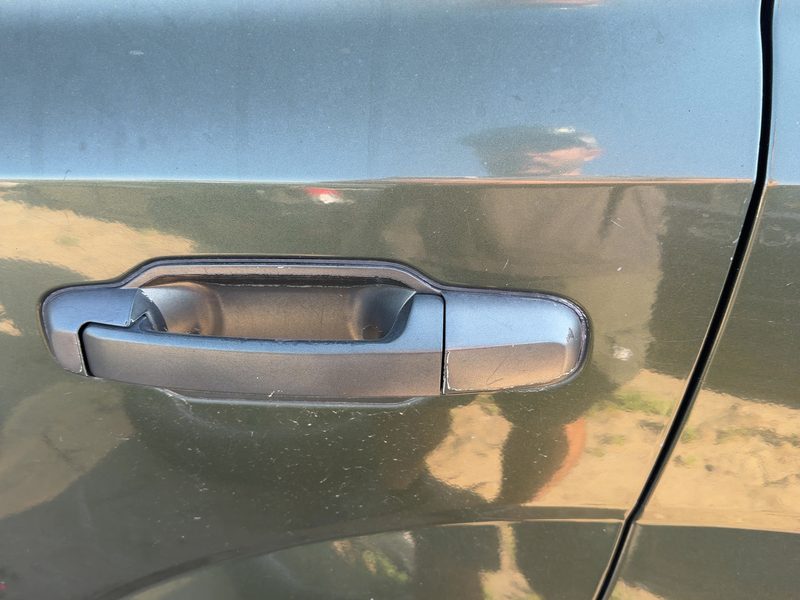 2003-2009 Kia Sorento Outside Door Handle LH