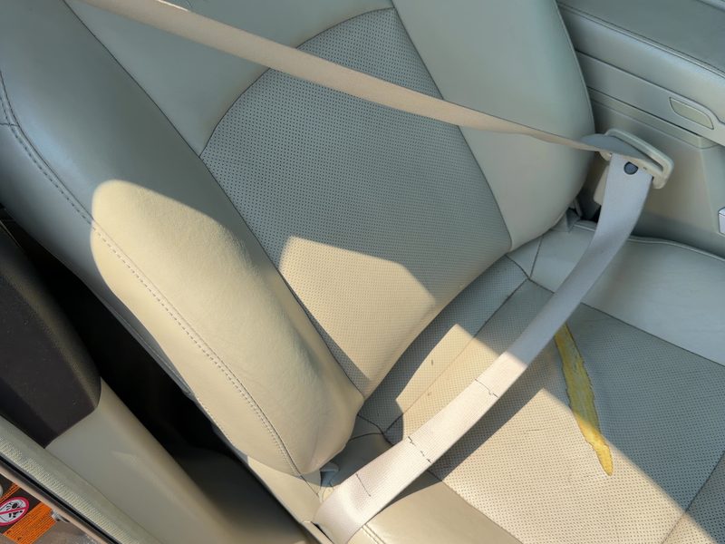 2003-2005 Infiniti FX Series Front Seat Belt RH