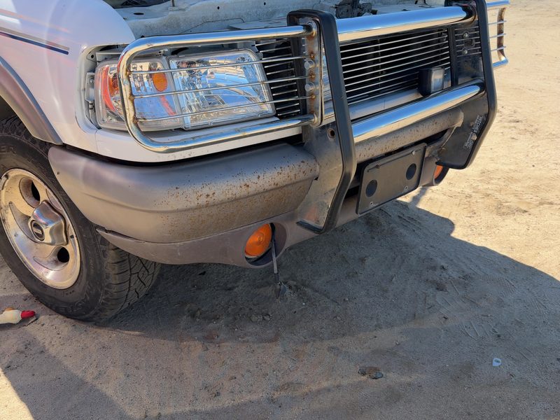1993-1997 Ford Ranger (small Truck) Front Bumper Assy.