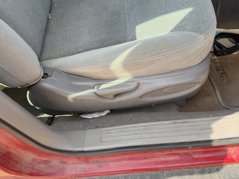 2001 Ford Taurus(see Also Taurus X) Seat Track RH