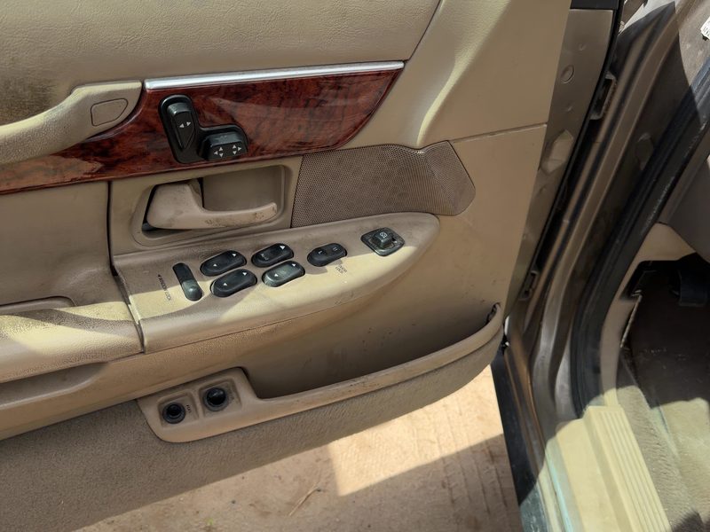 2000-2003 Mercury Grand Marquis (79 & Up) Front Door Trim Panel LH