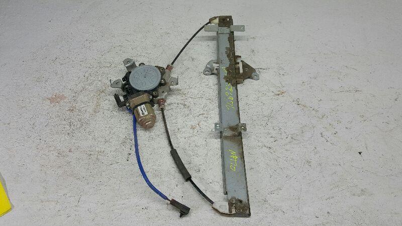 1998-2004 Nissan Xterra Front Door Regulator LH