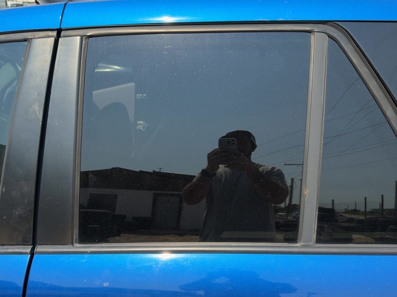 2004-2007 Saturn Vue Rear Door Glass/Window LH