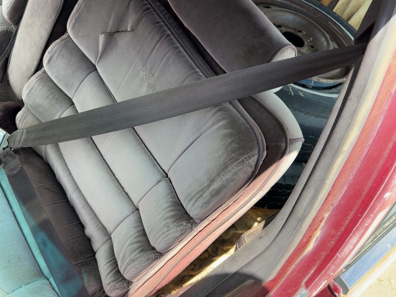 1986 Buick Park Avenue (80&up) Front Seat Belt LH