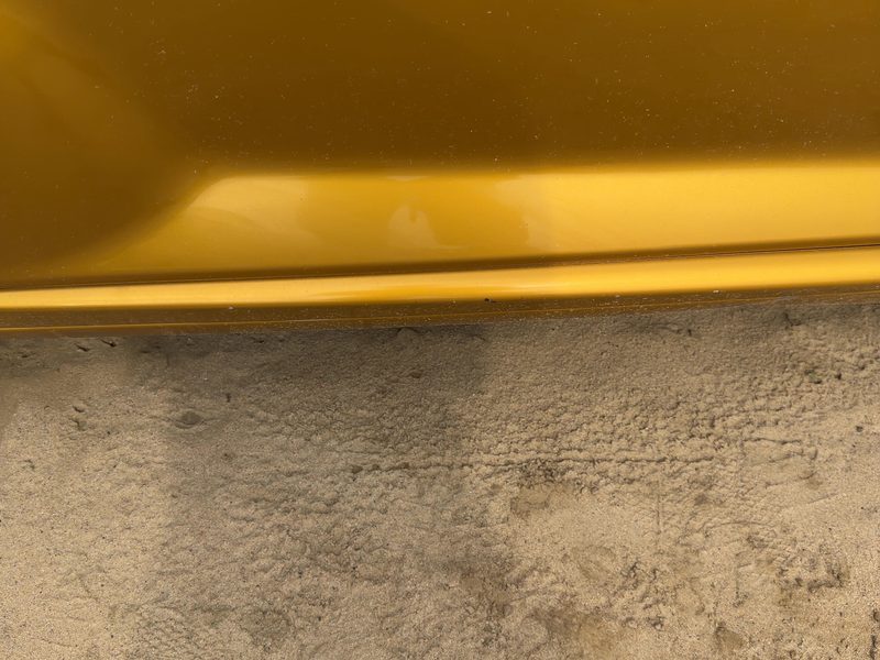 2002-2005 Pt Cruiser Front Door Moulding LH