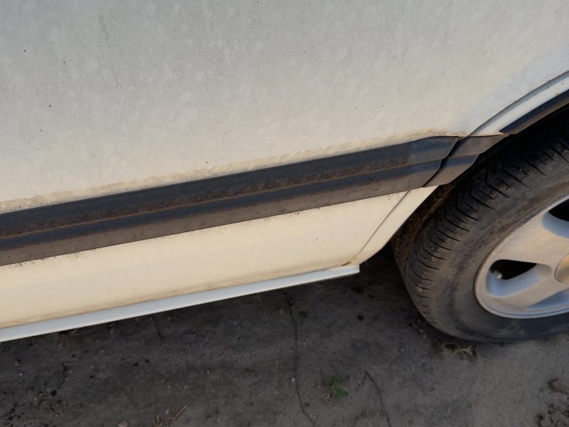 1989 Honda Accord Rear Door Moulding LH